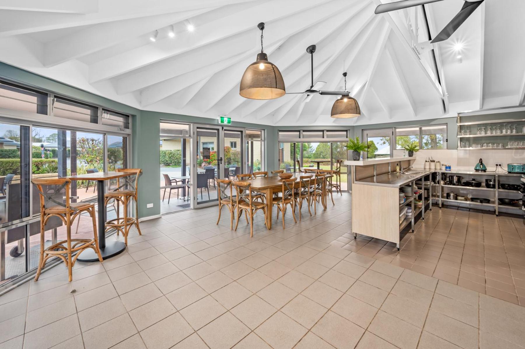 Hunter Oasis Motel Morpeth Exterior photo
