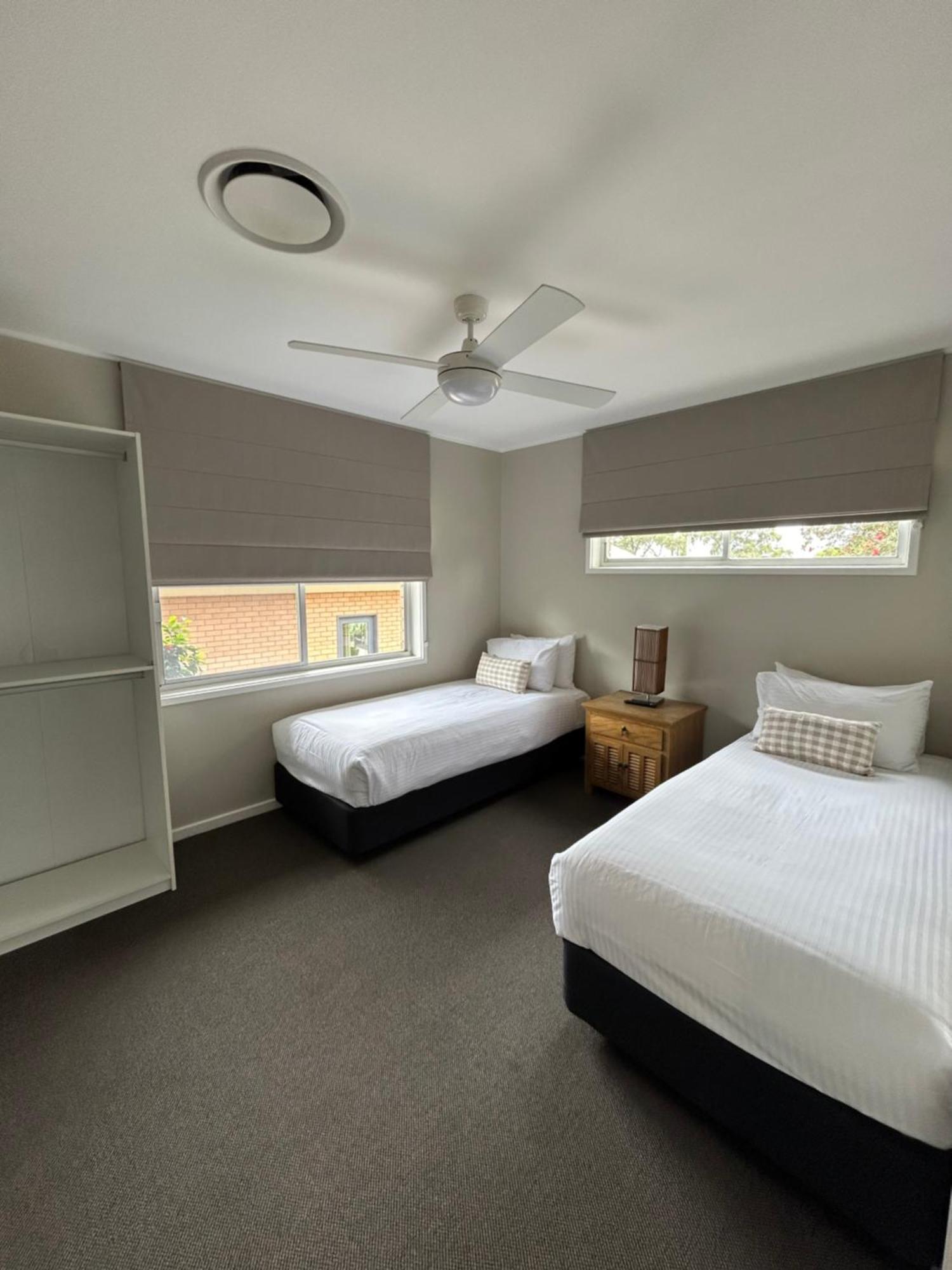 Hunter Oasis Motel Morpeth Exterior photo